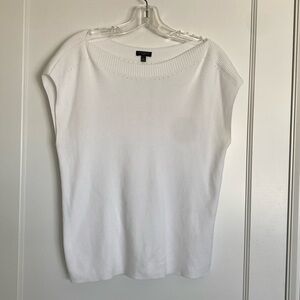Talbots. PL white cotton blend sleeveless top.